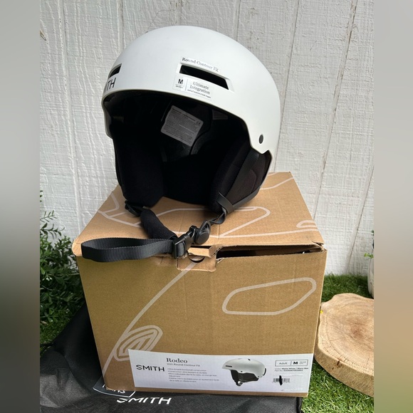 SMITH Rodeo Matte White
Snowboard Helmet Adult
M
59-63 New - Picture 6 of 16